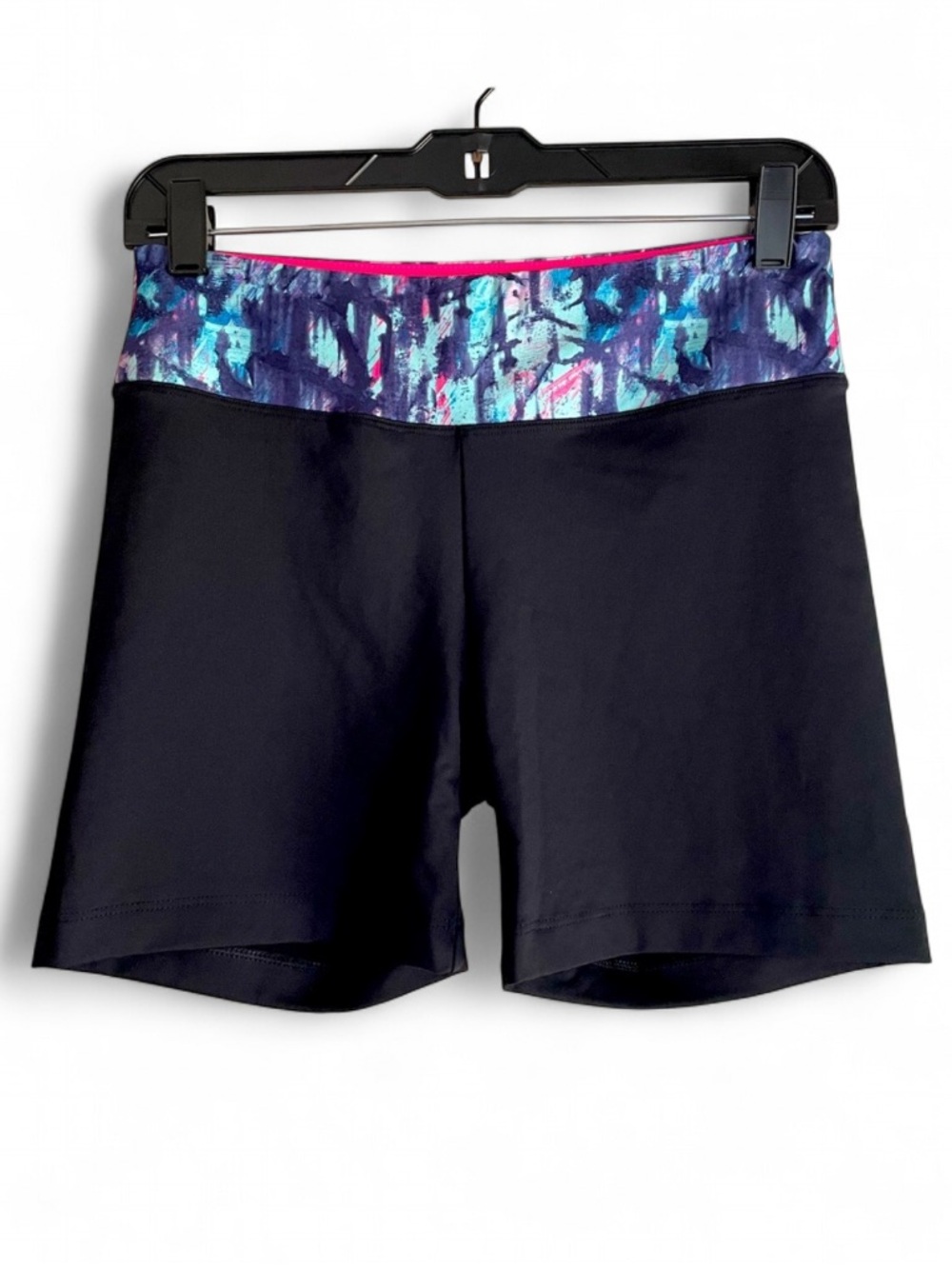 Bally Women’s Black Stretch Knit Yoga Bike Shorts Size M